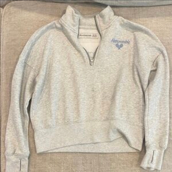 Abercrombie Kid's Quarter-Zip Sweatshirt 11/12 - Picture 4 of 7